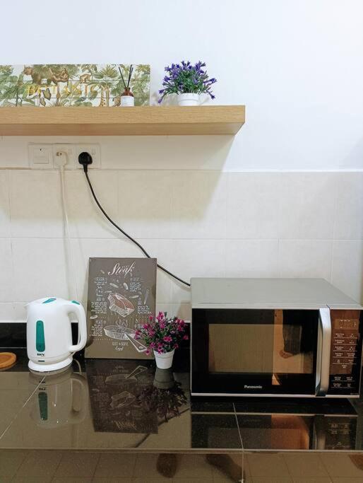 Tenang Retreat Holiday Home 3Bedroom 3Bath 2Parking Kajang Exterior photo